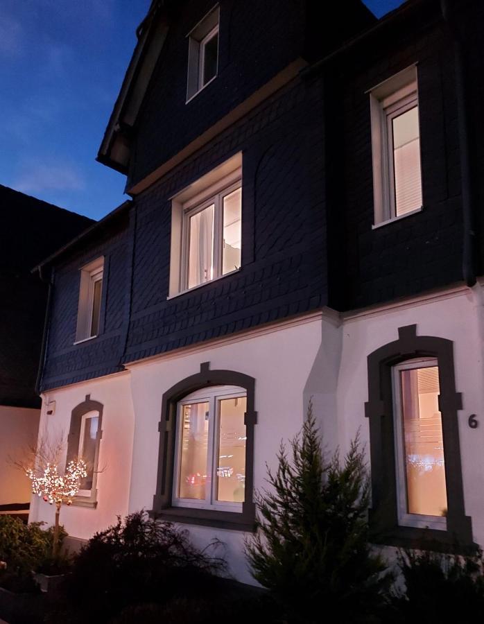 Maries bunte Villa Bad Berleburg Exterior foto